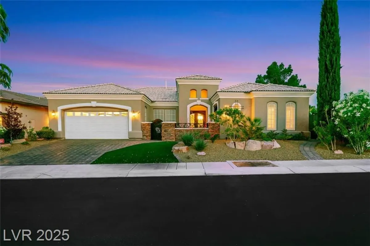 Property Slideshow image 1 of 63 | 4286 pacifico ln, Las Vegas, NV, 89135