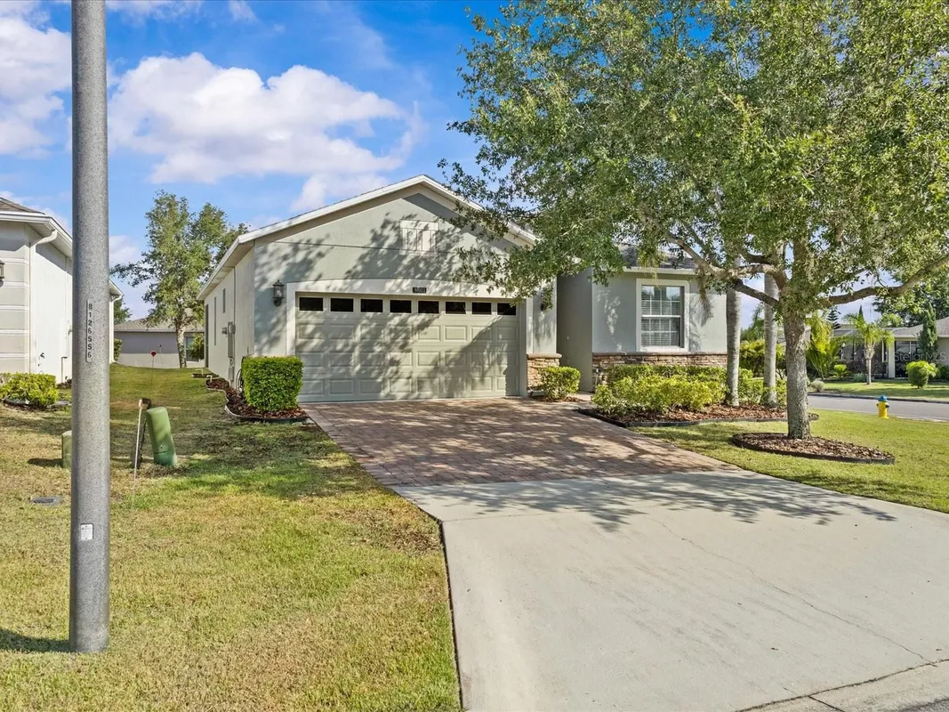 Property Slideshow image 1 of 48 | 3801 serena ln, Clermont, FL, 34711