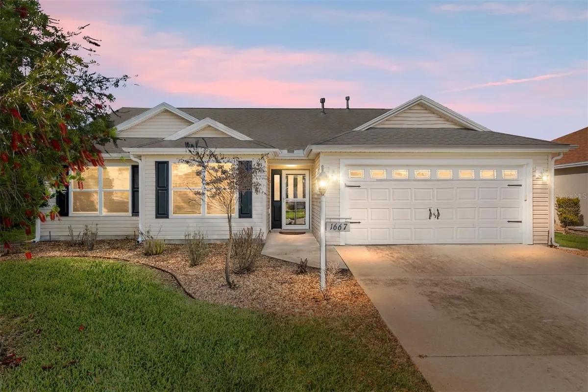 Property Slideshow image 1 of 34 | 1667 abernethy pl, The Villages, FL, 32162