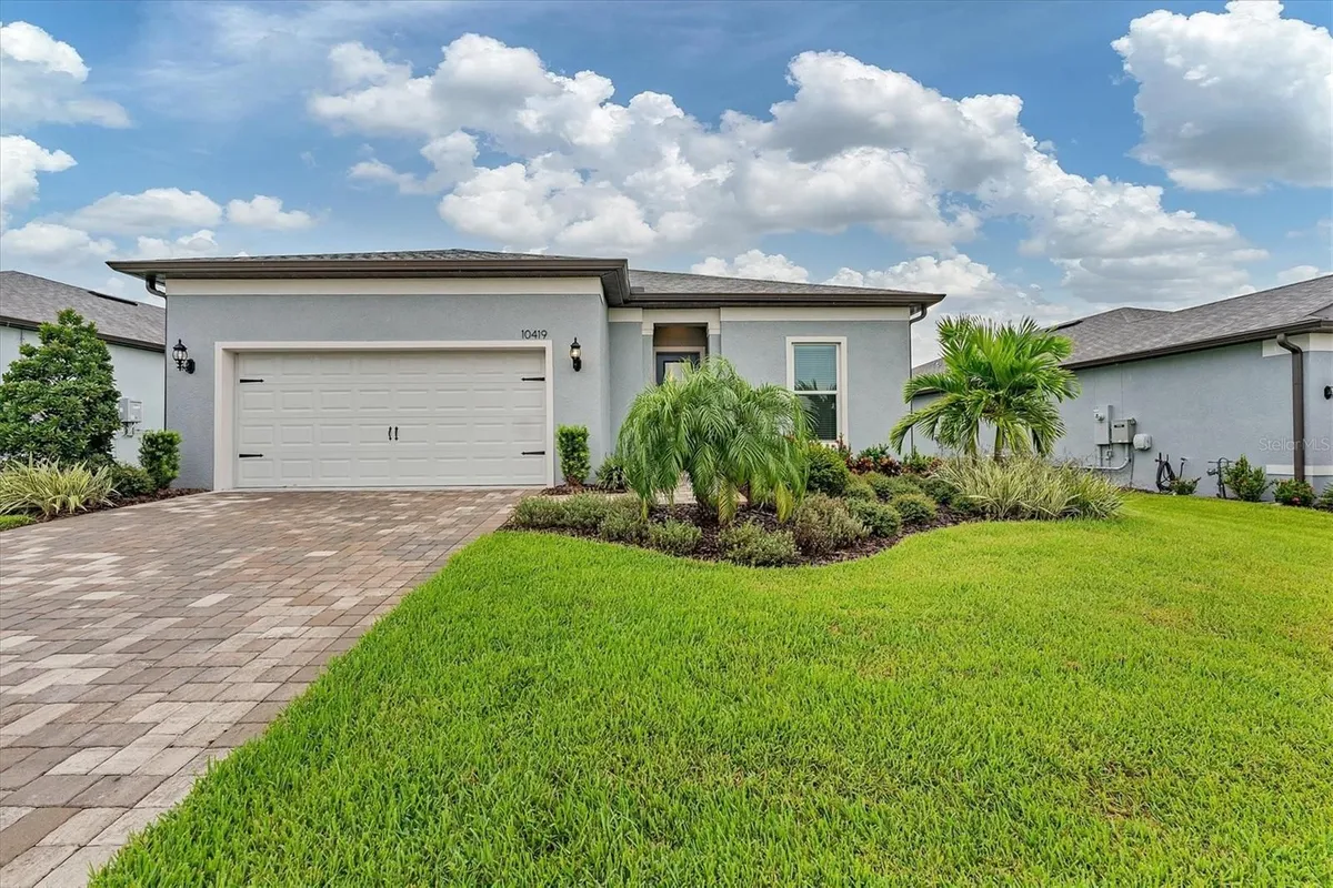 Property Slideshow image 1 of 67 | 10419 wynward way, Parrish, FL, 34219