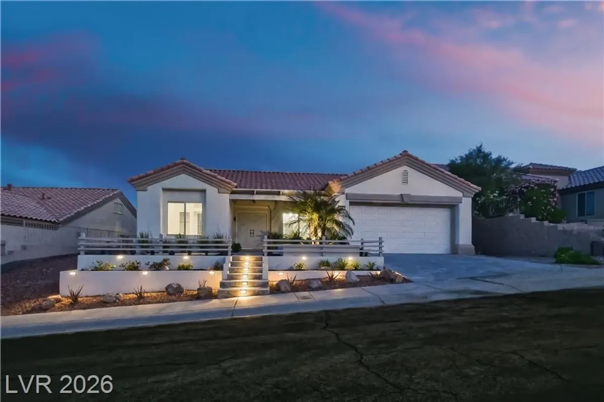 Property Slideshow image 1 of 55 | 10809 clarion ln, Las Vegas, NV, 89134