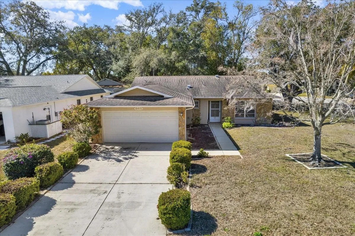 Property Slideshow image 1 of 37 | 8410 elgin dr, Port Richey, FL, 34668