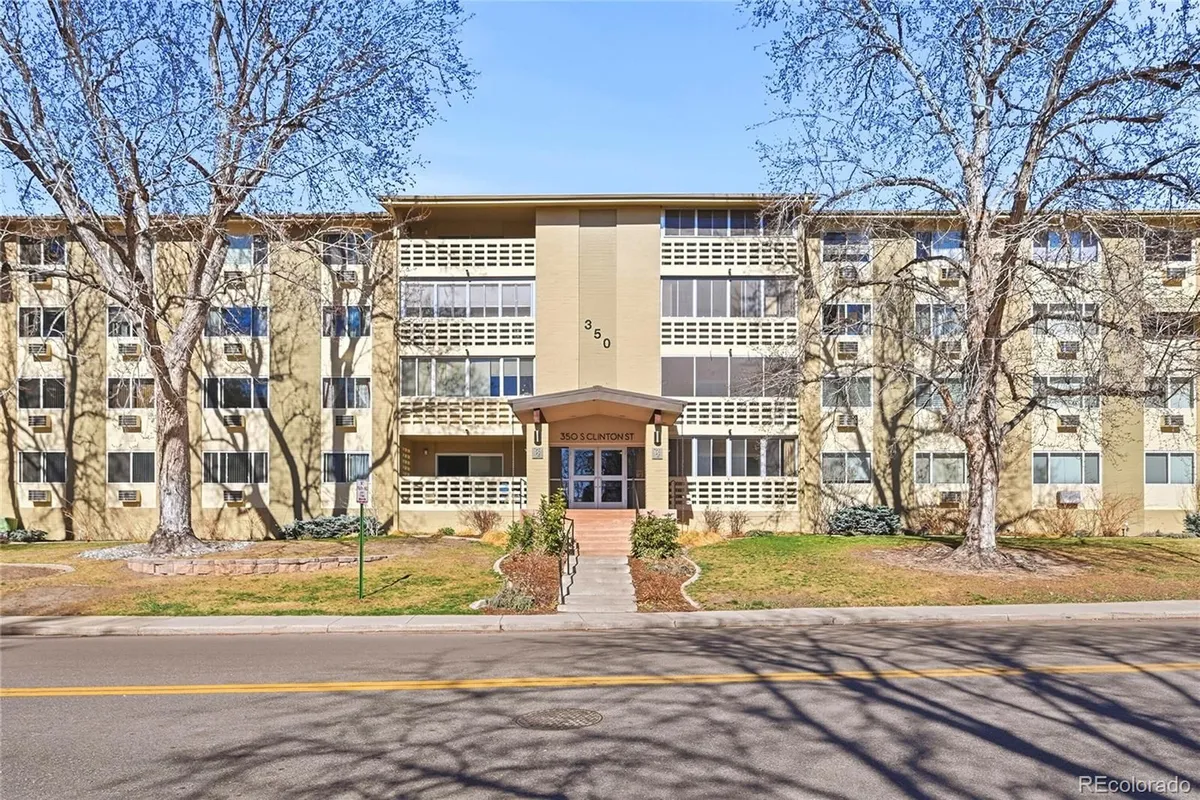 Property Slideshow image 1 of 31 | 350 s clinton st 8d, Denver, CO, 80247