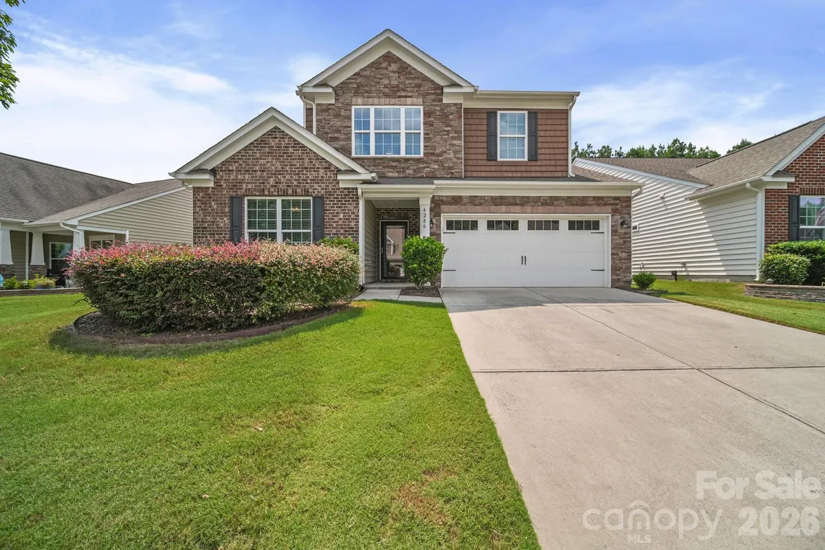 Property Slideshow image 1 of 38 | 4286 perth rd, Fort Mill, SC, 29707