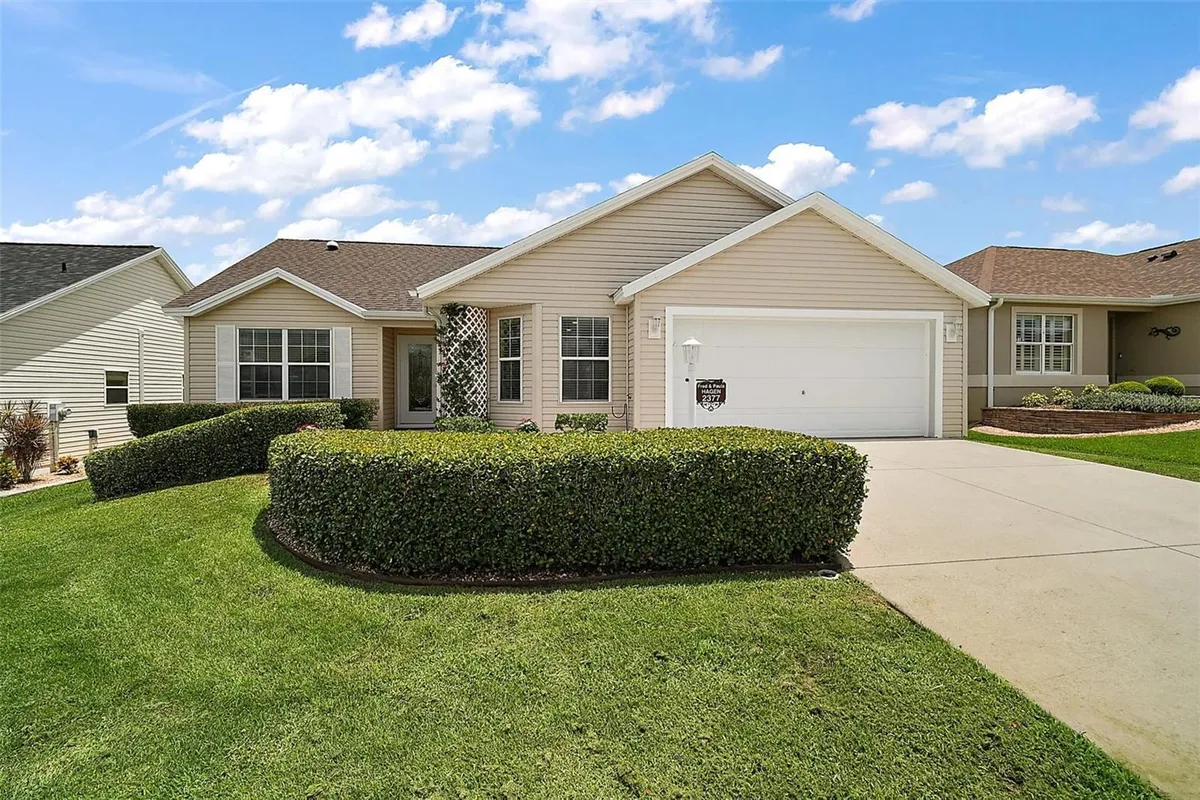 Property Slideshow image 1 of 36 | 2377 longbow trl, The Villages, FL, 32162