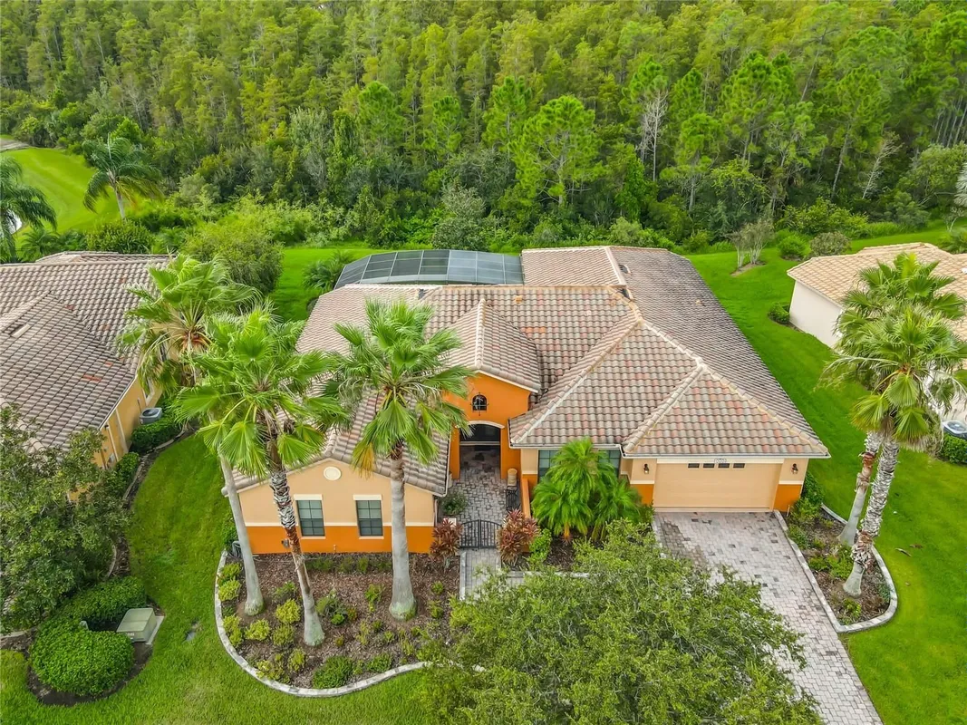 Property Slideshow image 1 of 84 | 915 san raphael st, Poinciana, FL, 34759