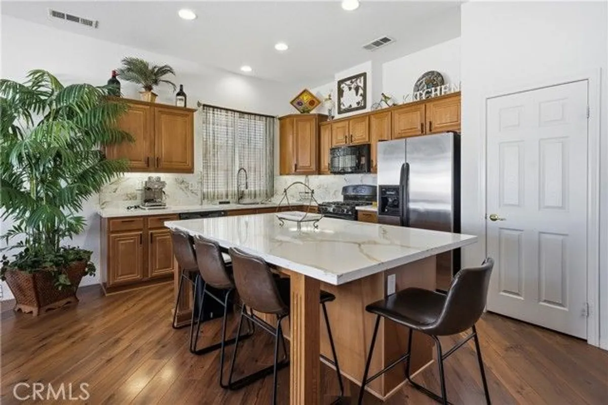 Property Slideshow image 1 of 27 | 84206 canzone dr, Indio, CA, 92203