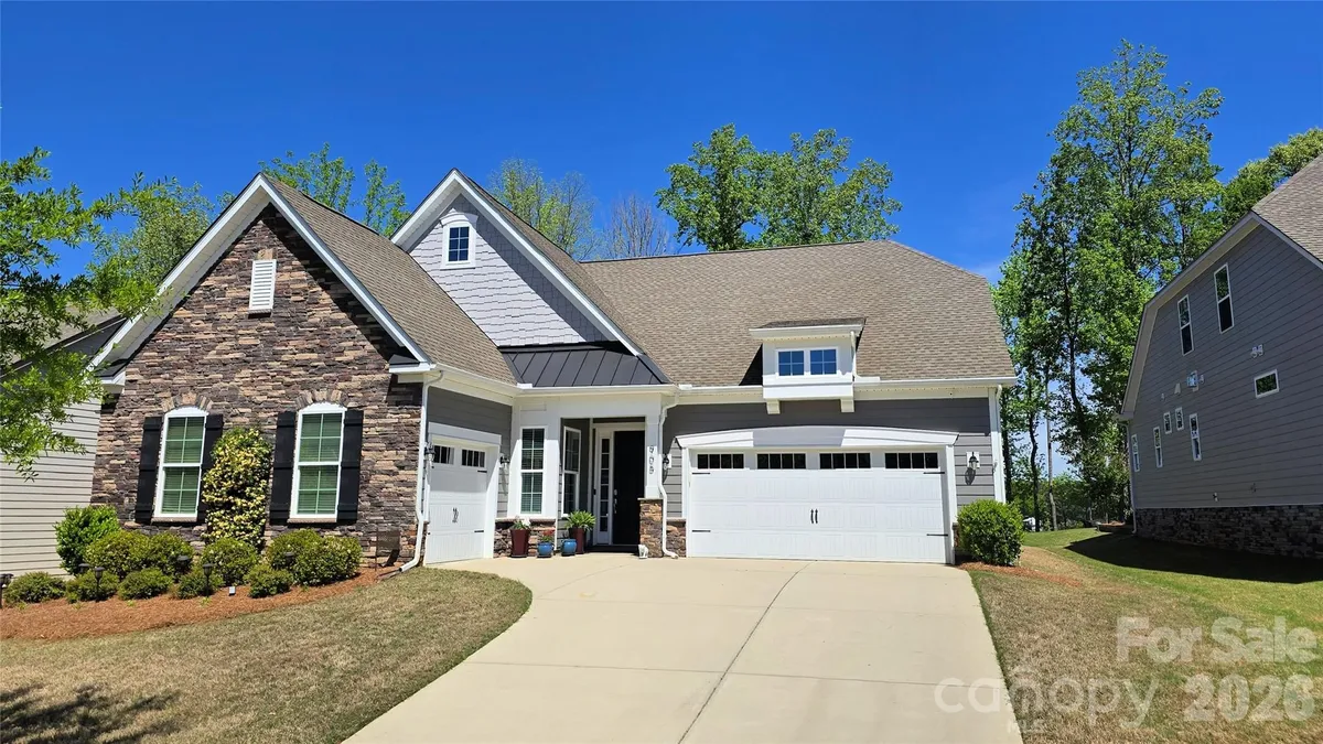 Property Slideshow image 1 of 4 | 905 raffaelo vw, Mount Holly, NC, 28120