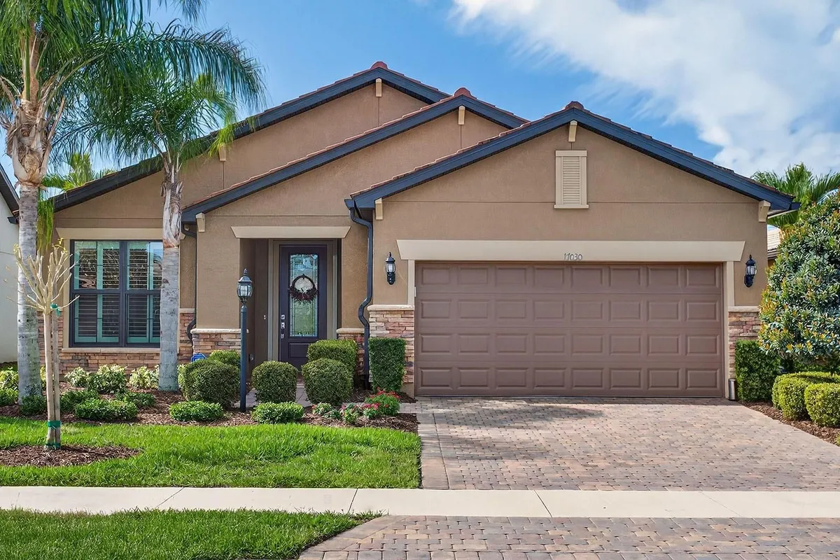 Property Slideshow image 1 of 100 | 17030 loudon pl, Bradenton, FL, 34202