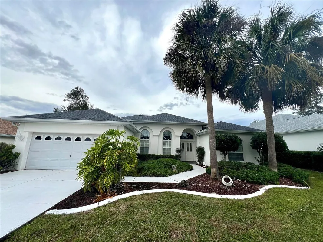 Property Slideshow image 1 of 20 | 11148 sw 73rd cir, Ocala, FL, 34476