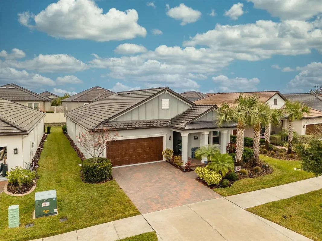 Property Slideshow image 1 of 56 | 31565 cannon rush dr, San Antonio, FL, 33576