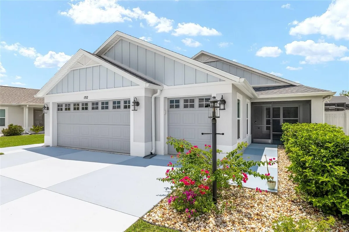 Property Slideshow image 1 of 36 | 1712 galloway dr, The Villages, FL, 32163