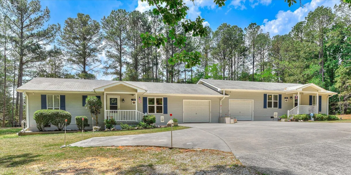 Property Slideshow image 1 of 59 | 136 / 138 edmunds cemetery rd, Mccormick, SC, 29835