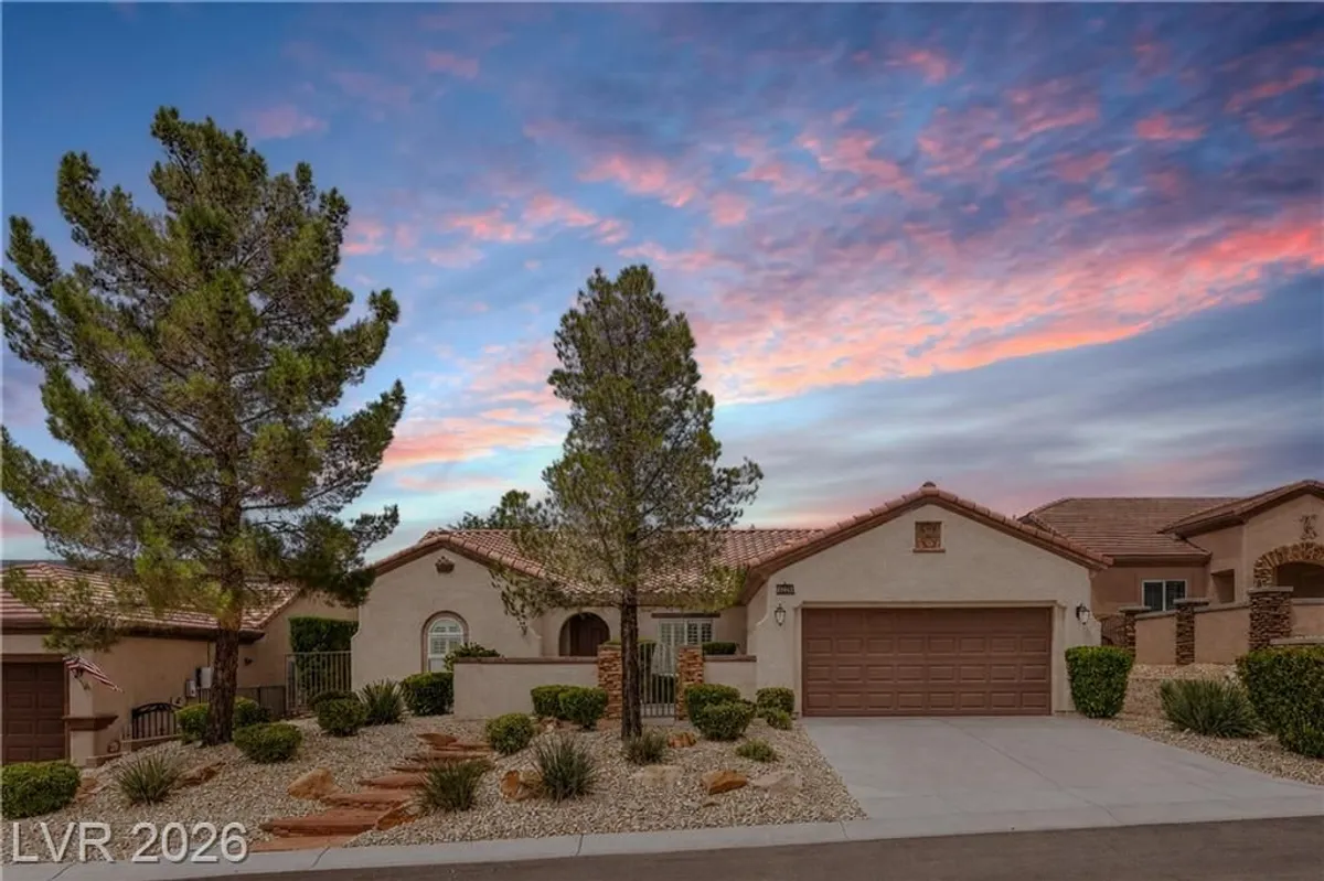 Property Slideshow image 1 of 54 | 2156 long creek ct, Henderson, NV, 89044