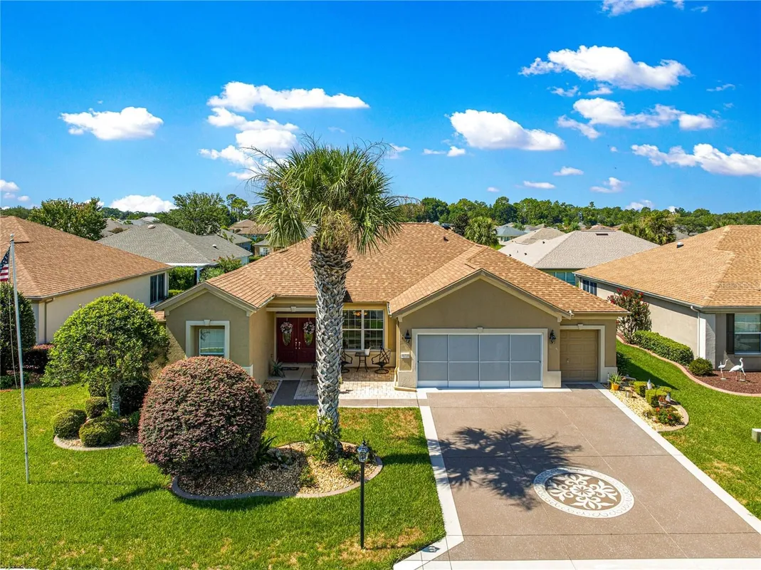 Property Slideshow image 1 of 82 | 11735 se 91st cir, Summerfield, FL, 34491