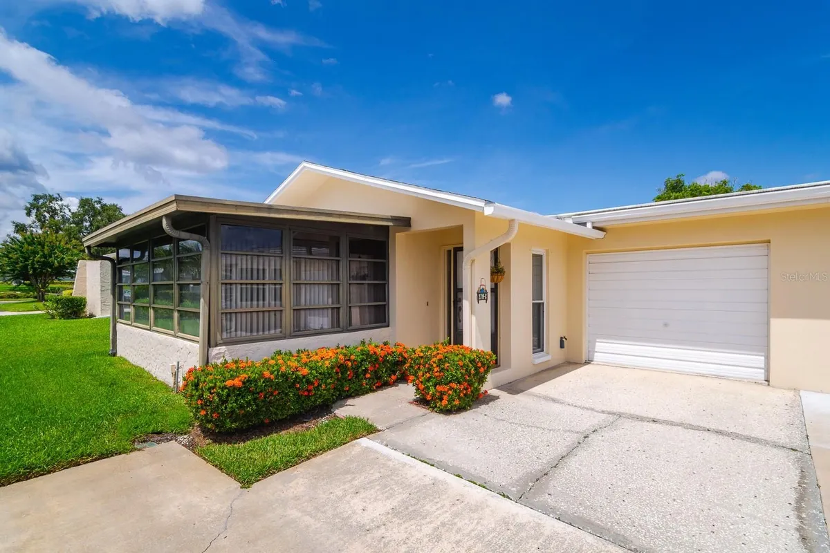 Property Slideshow image 1 of 36 | 2719 sherbrooke ln c, Palm Harbor, FL, 34684