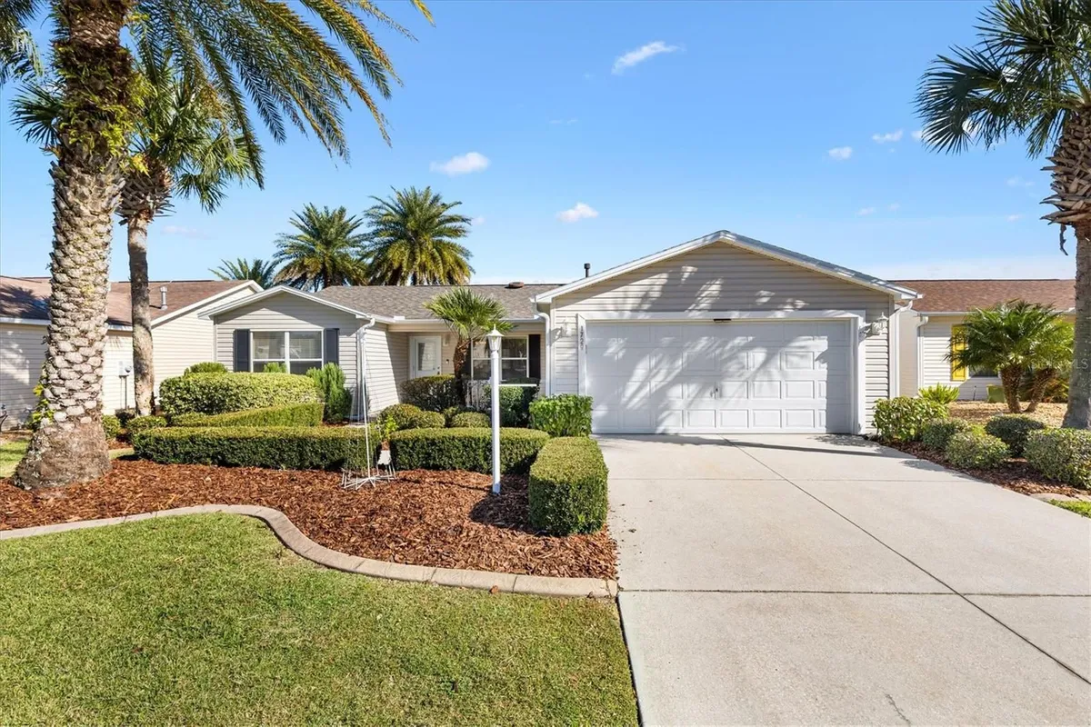 Property Slideshow image 1 of 27 | 1729 mountville ct, The Villages, FL, 32162