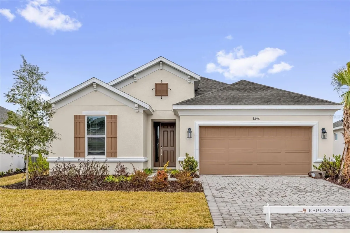 Property Slideshow image 1 of 25 | 4246 barbuda ln, Kissimmee, FL, 34758
