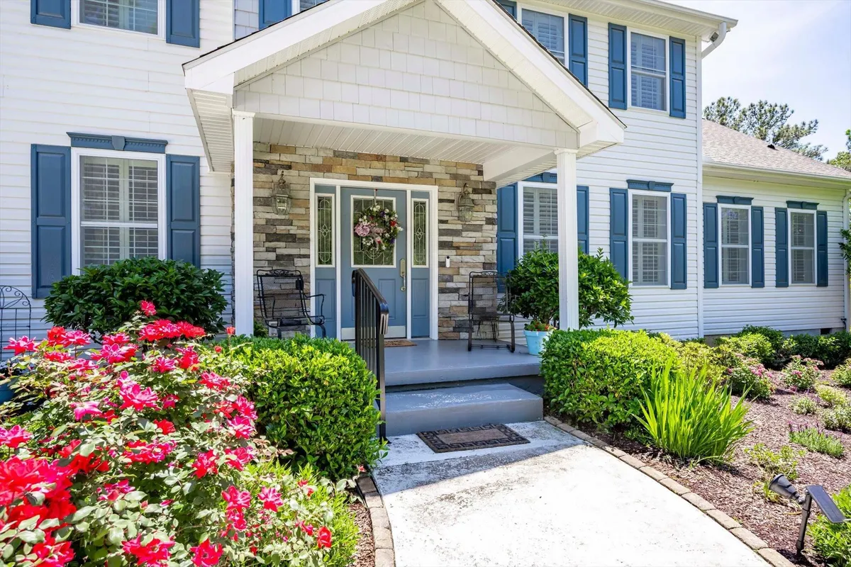 Property Slideshow image 1 of 58 | 131 kershaw ln, Mccormick, SC, 29835