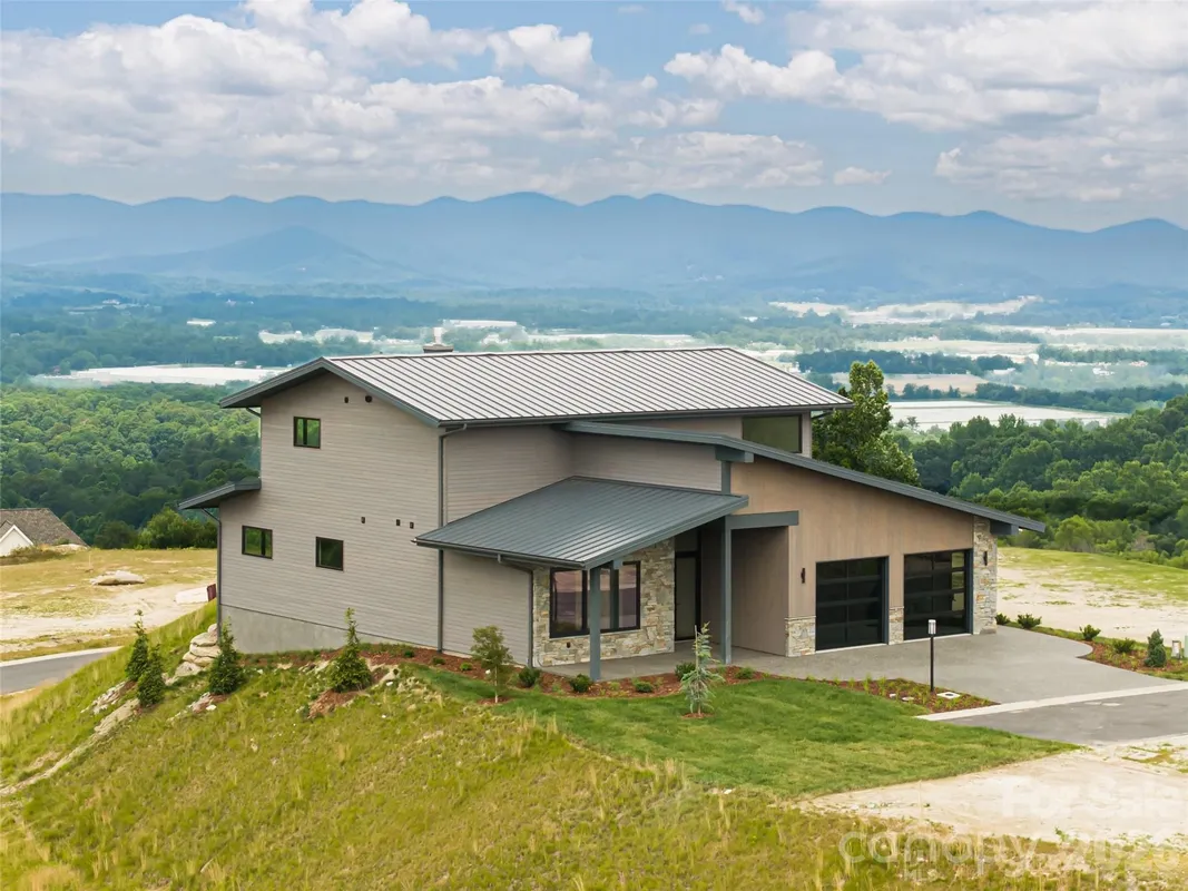 Property Slideshow image 1 of 47 | 24 s watchman dr, Hendersonville, NC, 28791