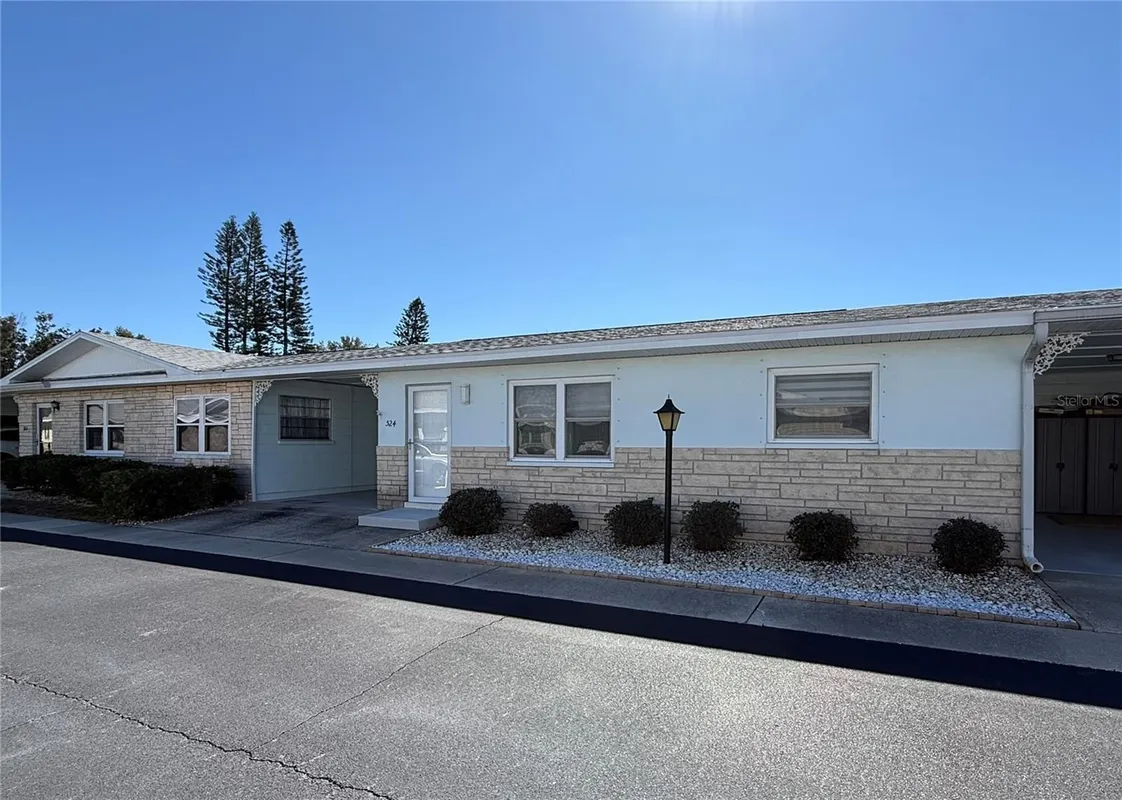 Property Slideshow image 1 of 29 | 12400 park blvd 524, Seminole, FL, 33772