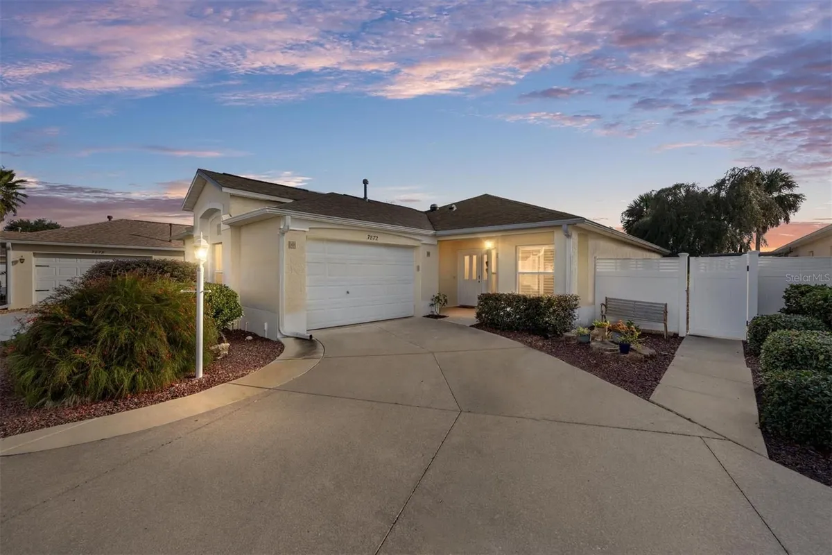 Property Slideshow image 1 of 50 | 7872 se 171st victoria ln, The Villages, FL, 32162