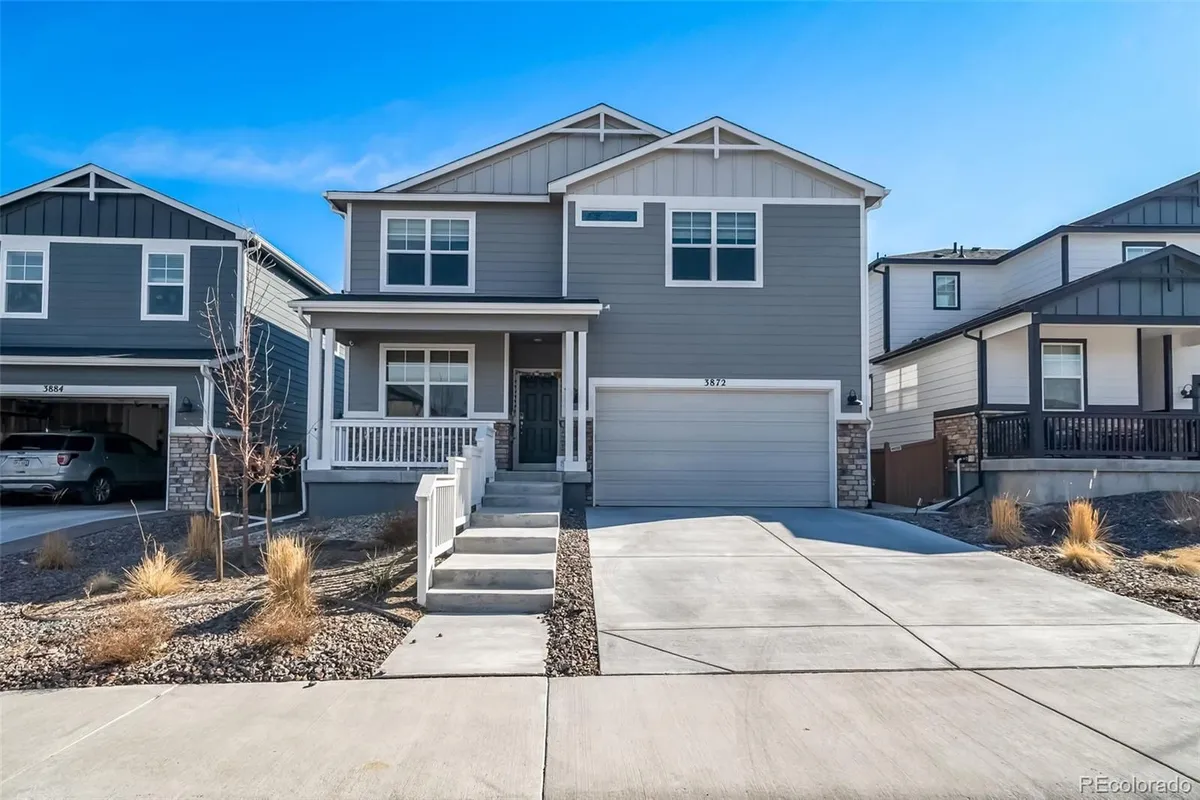 Property Slideshow image 1 of 43 | 3872 red valley cir, Castle Rock, CO, 80104