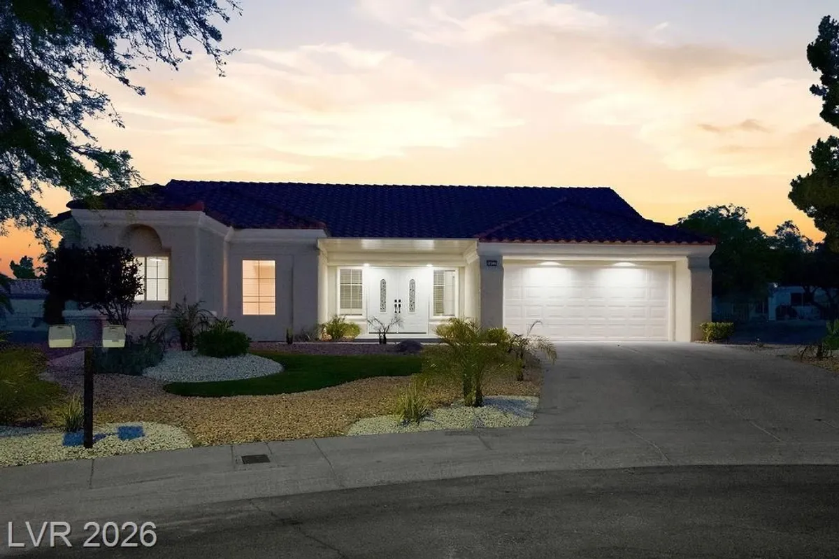 Property Slideshow image 1 of 82 | 9917 arbuckle dr, Las Vegas, NV, 89134