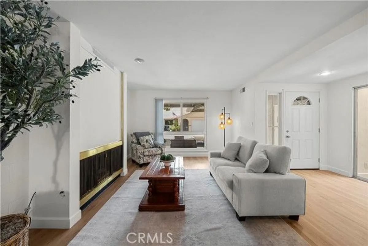 Property Slideshow image 1 of 42 | 18915 circle of friends, Newhall, CA, 91321