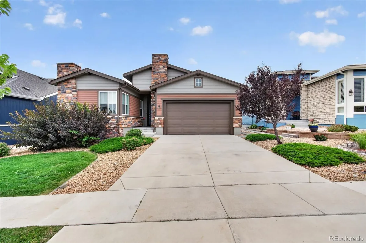 Property Slideshow image 1 of 39 | 10806 n montane dr, Broomfield, CO, 80021