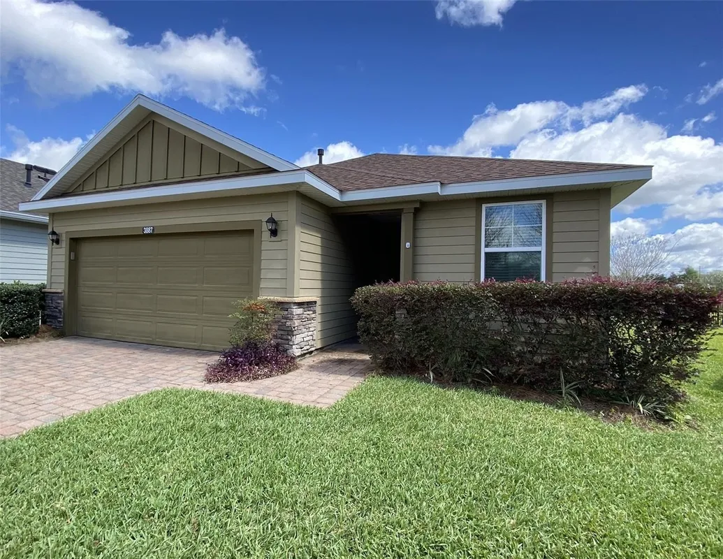 Property Slideshow image 1 of 20 | 3887 nw 46th ter, Ocala, FL, 34482