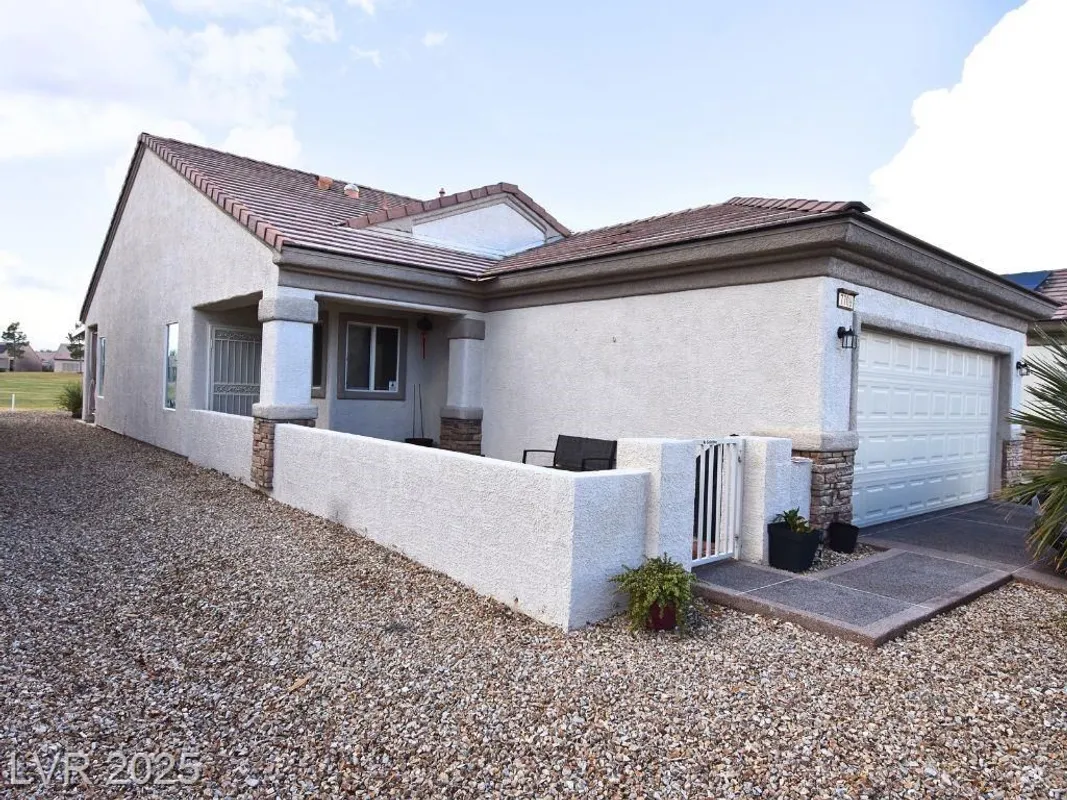 Property Slideshow image 1 of 10 | 7709 island rail dr, North Las Vegas, NV, 89084