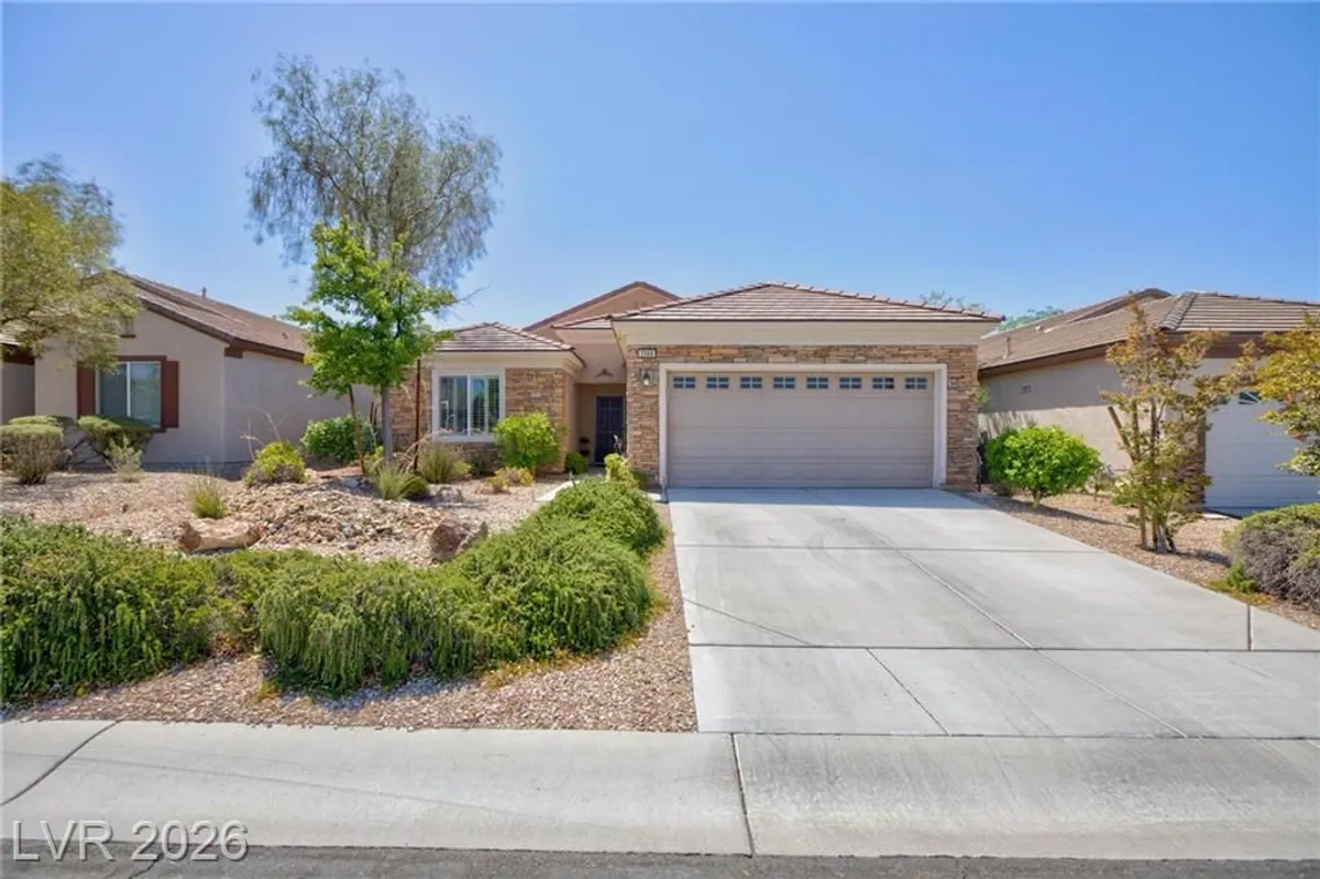 Property Slideshow image 1 of 34 | 2568 solera sky dr, Henderson, NV, 89044