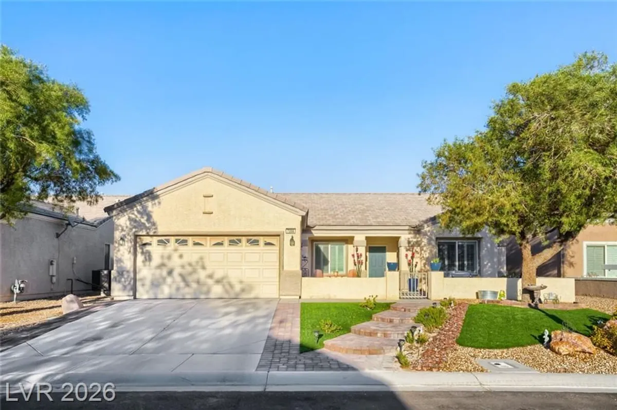 Property Slideshow image 1 of 45 | 7356 petrel st, North Las Vegas, NV, 89084