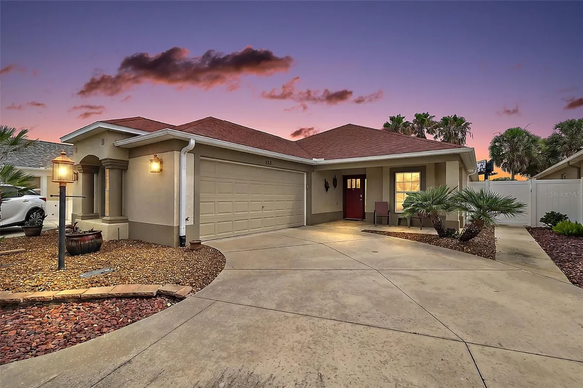 Property Slideshow image 1 of 39 | 535 cammarano pl, The Villages, FL, 32162