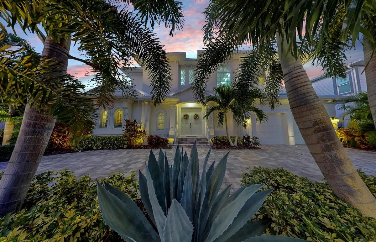 Property Slideshow image 1 of 100 | 701 pinckney dr, Apollo Beach, FL, 33572