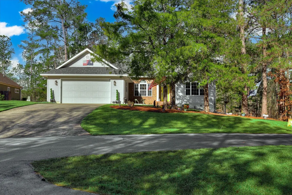 Property Slideshow image 1 of 53 | 408 reynard pl, Mccormick, SC, 29835