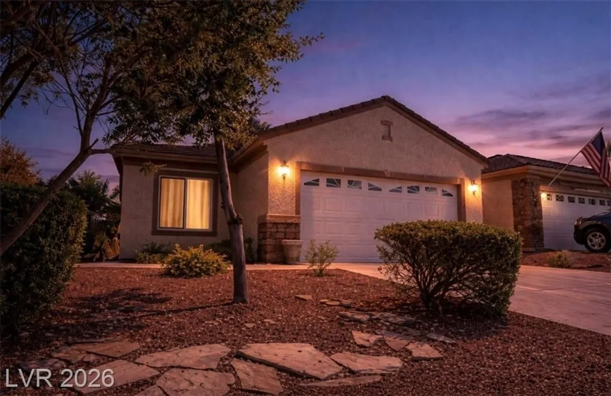 Property Slideshow image 1 of 29 | 2352 apparition st, Henderson, NV, 89044