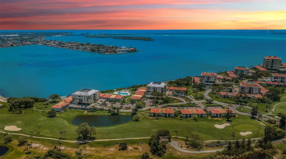 Property Slideshow image 1 of 69 | 6158 palma del mar blvd 305, St Petersburg, FL, 33715