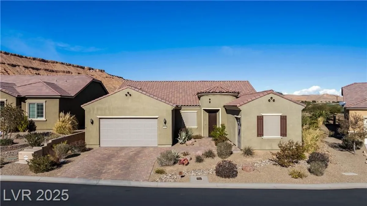 Property Slideshow image 1 of 71 | 1461 sunshine ct, Mesquite, NV, 89034