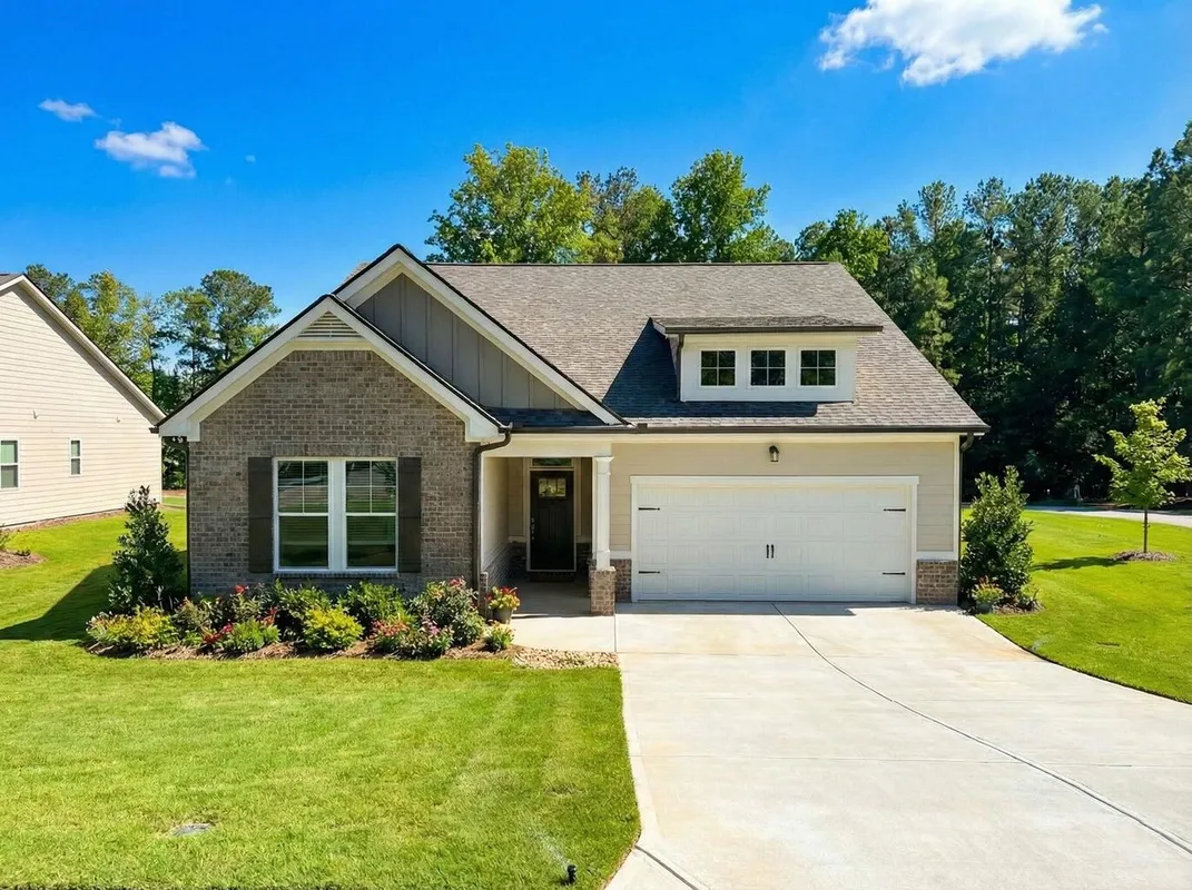 Property Slideshow image 1 of 1 | 250 fairway dr, Mccormick, SC, 29835