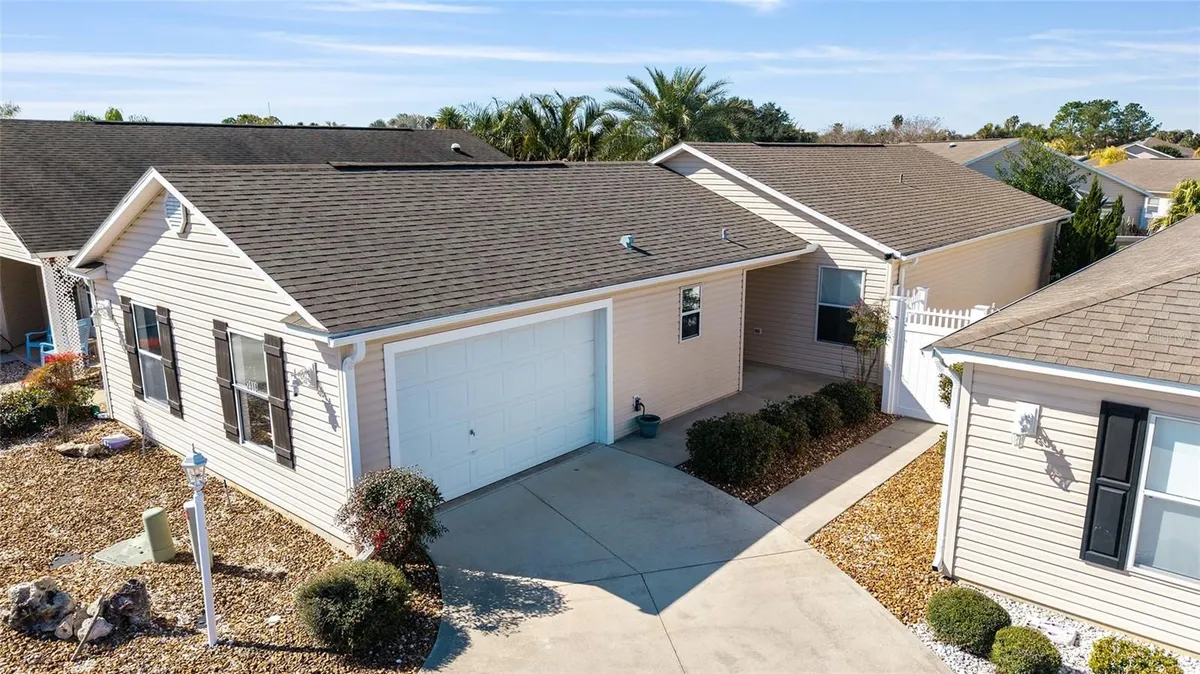 Property Slideshow image 1 of 39 | 2318 nehaul ter, The Villages, FL, 32162