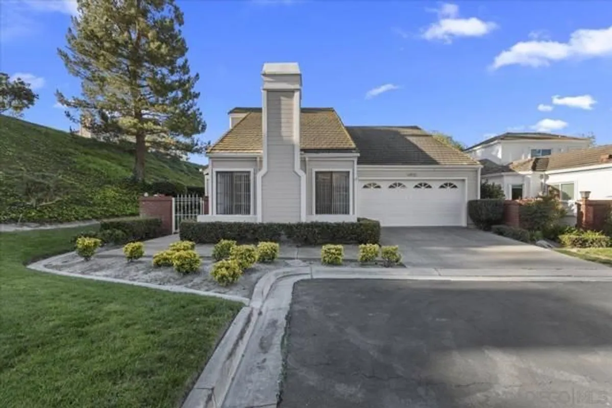 Property Slideshow image 1 of 44 | 28192 alava, Mission Viejo, CA, 92692