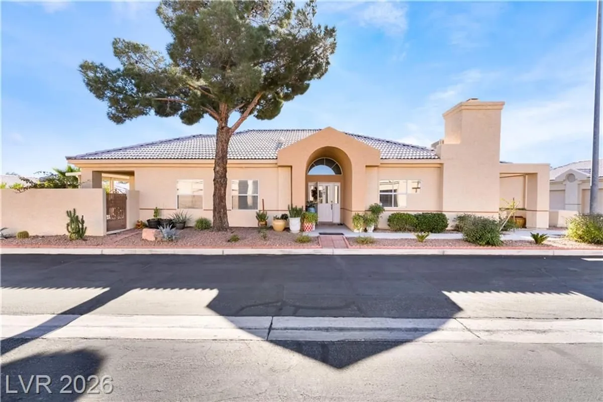 Property Slideshow image 1 of 37 | 412 fallwood ln, Las Vegas, NV, 89107
