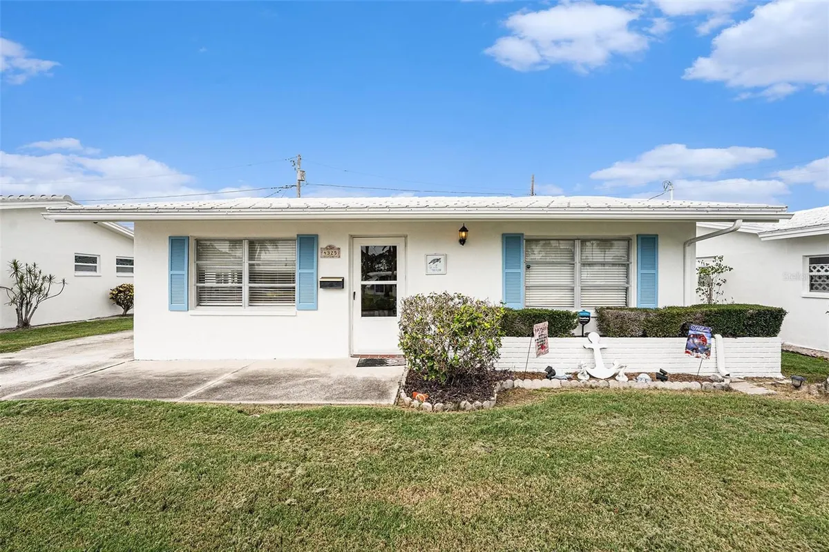 Property Slideshow image 1 of 30 | 4325 93rd ter, Pinellas Park, FL, 33782