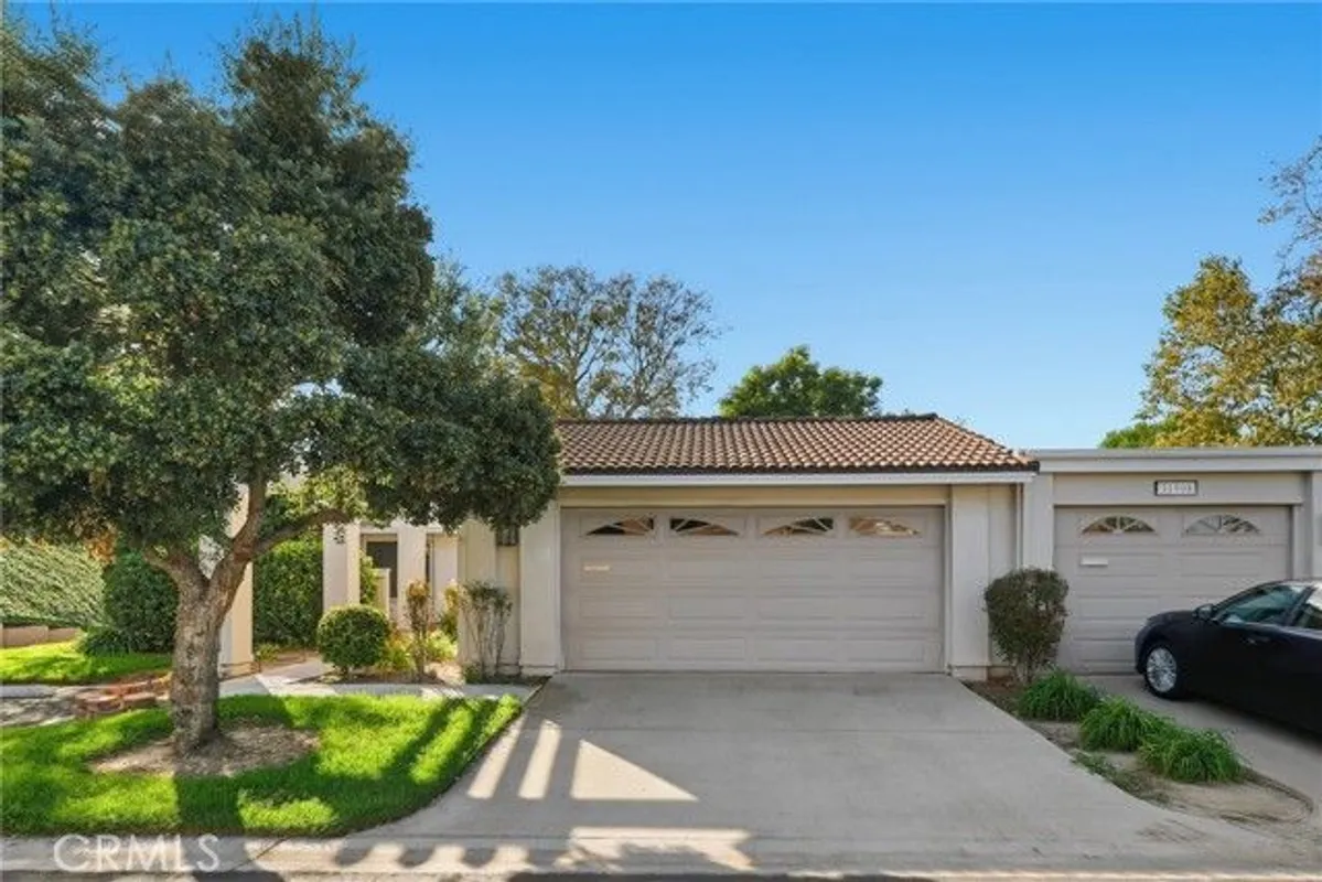 Property Slideshow image 1 of 33 | 3190 via buena vis a, Laguna Woods, CA, 92637