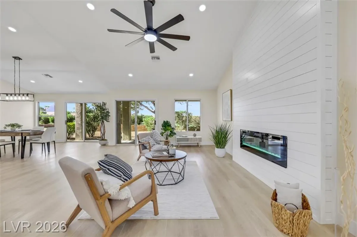Property Slideshow image 1 of 45 | 9216 january dr, Las Vegas, NV, 89134