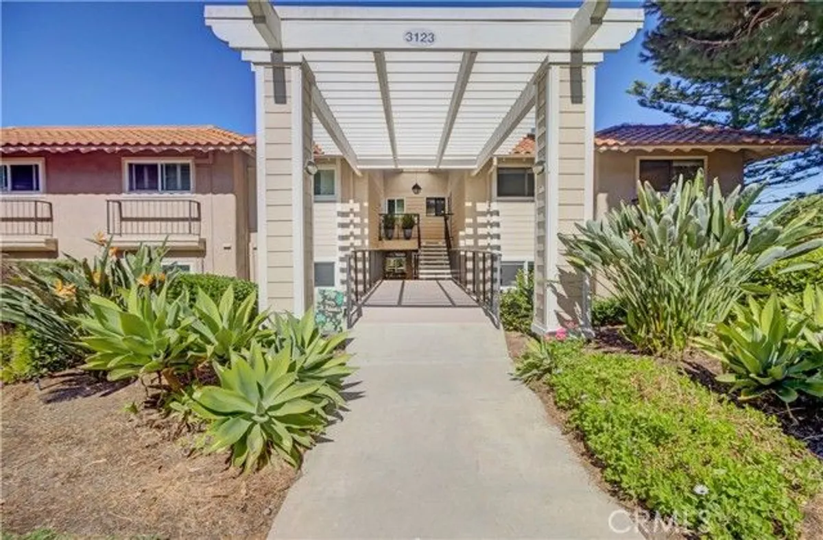 Property Slideshow image 1 of 57 | 3123 via serena q, Laguna Woods, CA, 92637