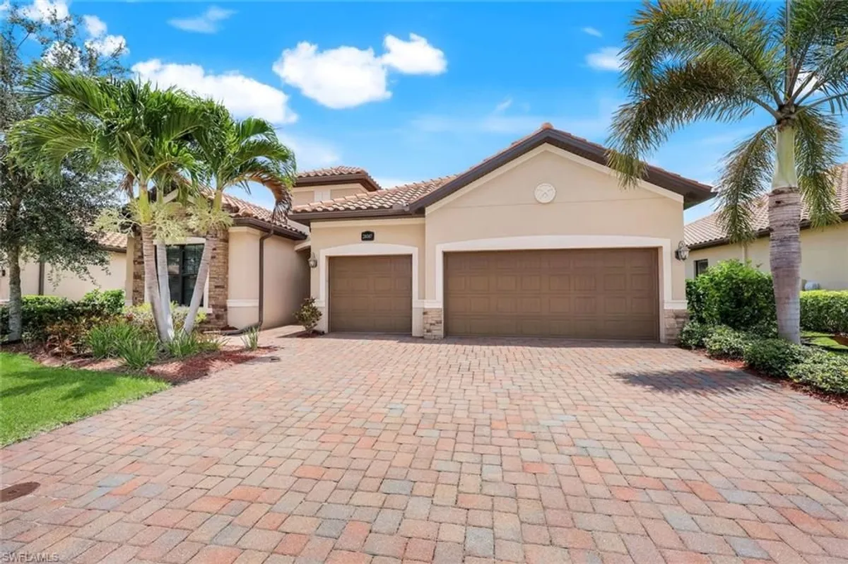 Property Slideshow image 1 of 38 | 28087 kerry ct, Bonita Springs, FL, 34135