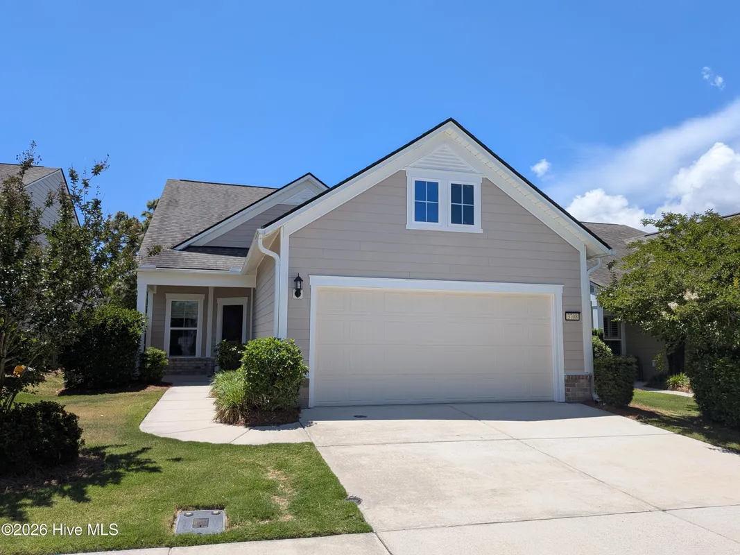 Property Slideshow image 1 of 1 | 3708 old sand mine dr, Wilmington, NC, 28412